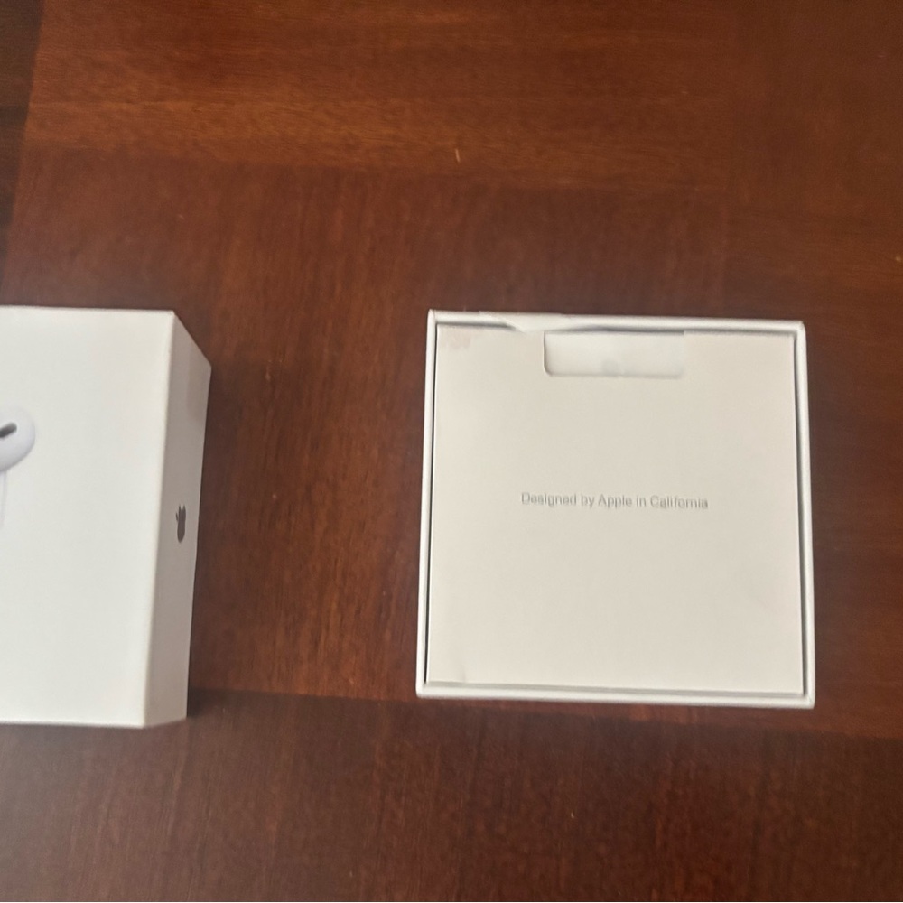 AirPod Pros 2nd Generatiom - Picture 3 of 6